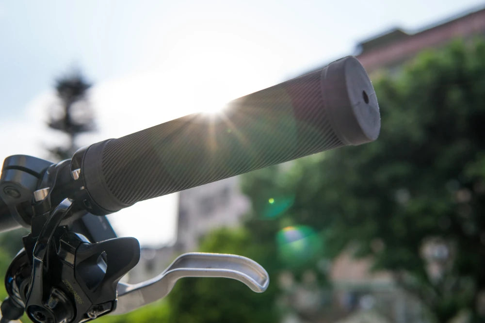 ZTTO 1 Paar AG40 MTB-Griffe für Mountainbike Fixed Gear Lock-on-Griffe Rutschfester Lenker Stoßfeste Gummi-Fahrradgriffe Teile