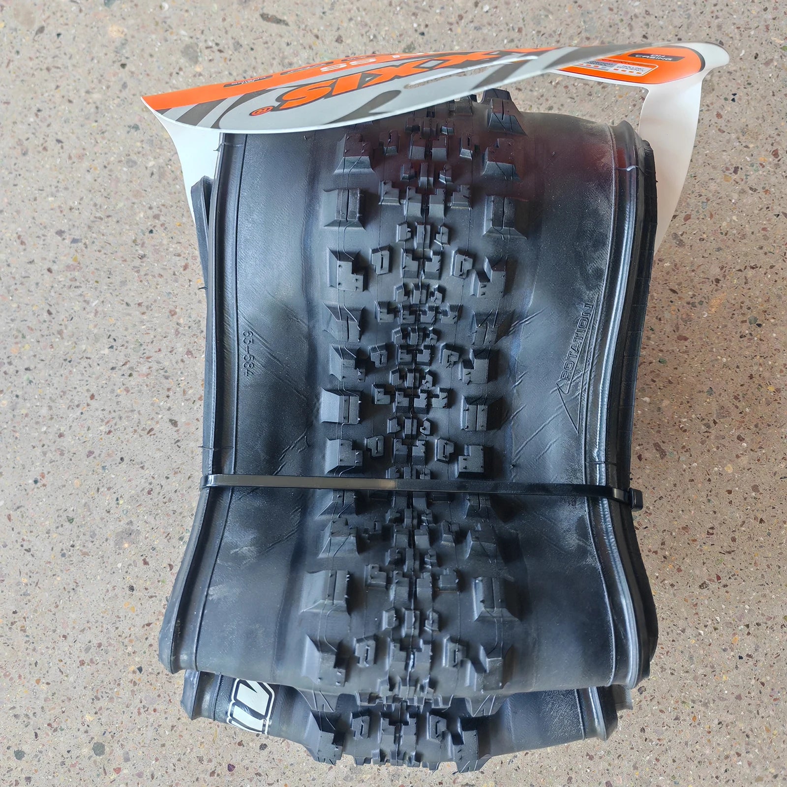 1pc MAXXIS 27.5 MTB Mountain Bike Tubeless  Bicycle Tire 27.5*2.5 Minion SS MAXX GRIP TR DH CASING Semi-Slick Center Bike Parts